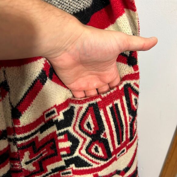 BCBGMaxazria Aztec Pattern Long Cardigan Sweater Open Front Knit Womens Small - Picture 5 of 9